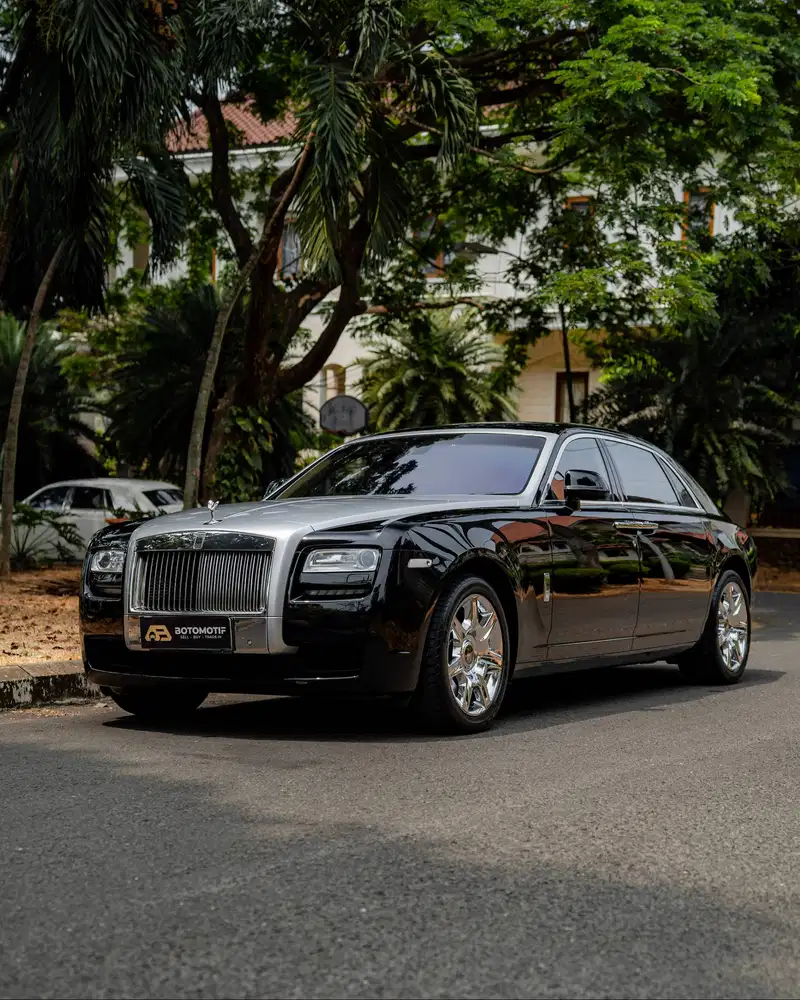 Rolls-Royce Ghost Series I Extended Wheelbase 2011