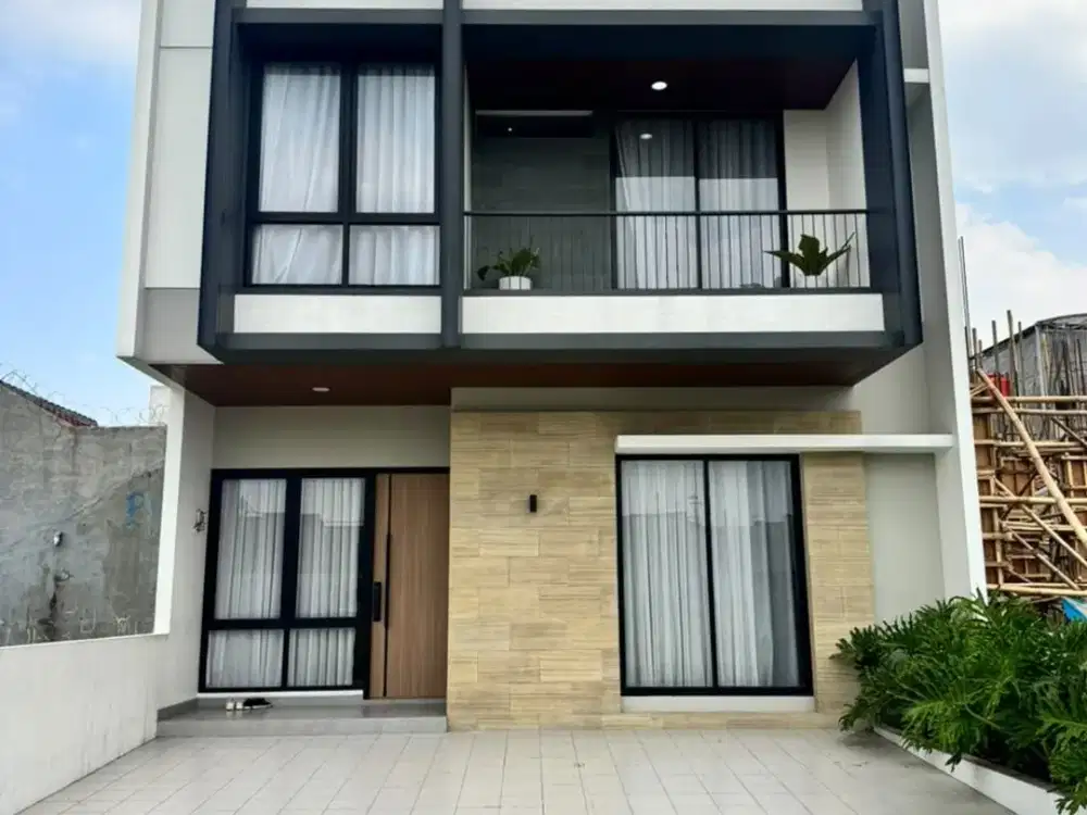 RUMAH BARU TAMAN SAKURA SOEKARNO HATTA- BANDUNG