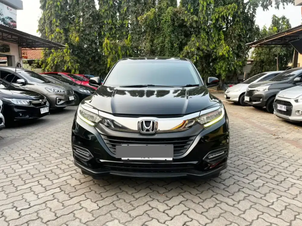 DP 5 JT HONDA HRV SE 2019 CVT SUNROOF BLACK EDITION