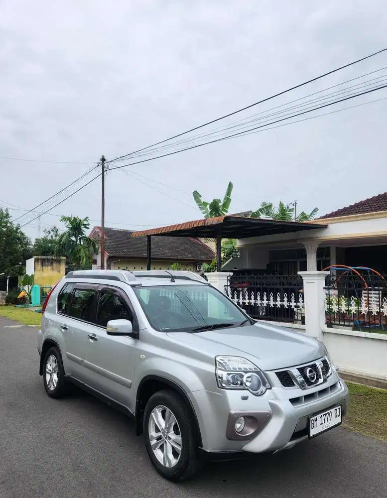 Nissan X-Trail 2014 Bensin