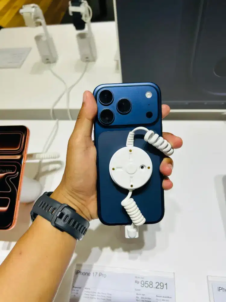 IPHONE 17 PRO KREDIT INDODANA BUNGA 0% GRATIS 2X CICILAN FREE ADAPTOR