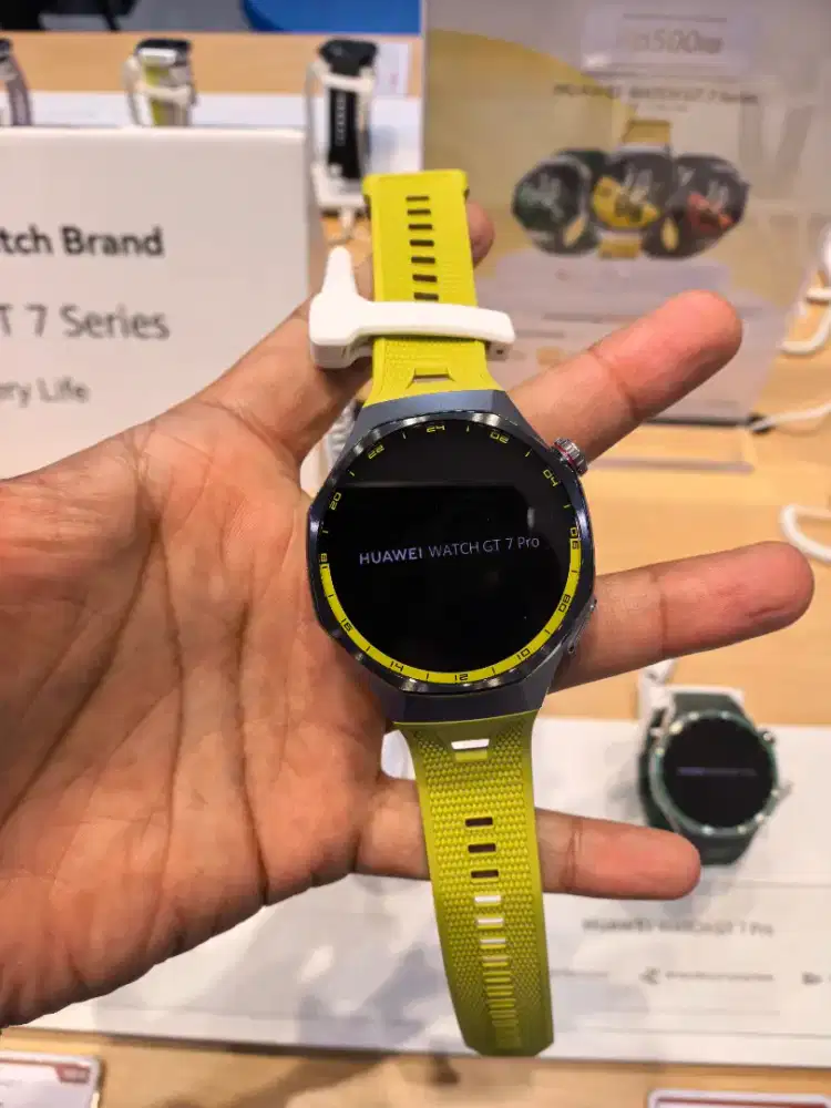 HUAWEI WATCH GT 7 PRO – PREMIUM SMARTWATCH