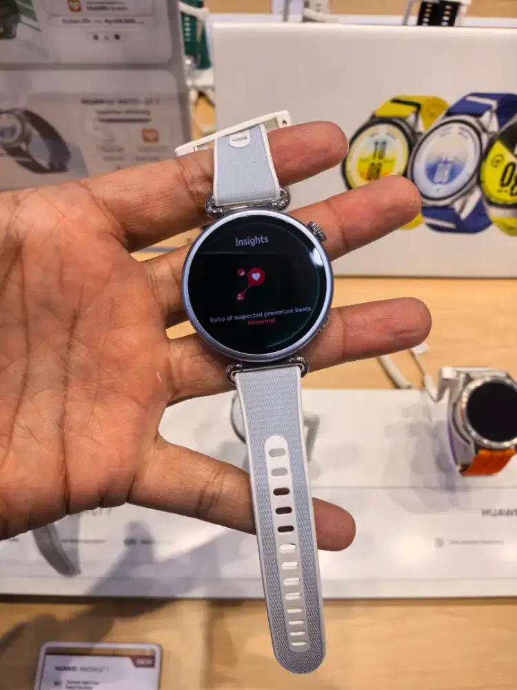 HUAWEI WATCH GT7 DESAIN PREMIUM 41MM