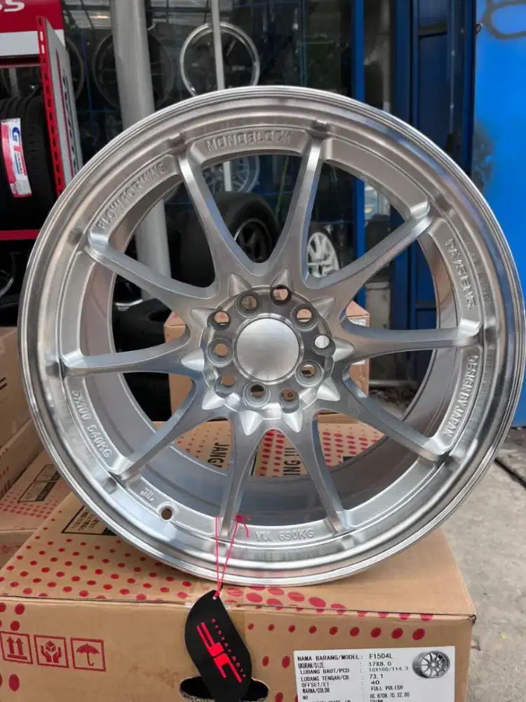 Rays ce28 ring 17x8 pcd 5x100/114,3 ET 40 New veloz xenia xpander