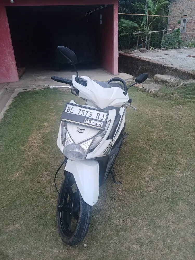 Jual beat 2014 ss lengkap pajak pules