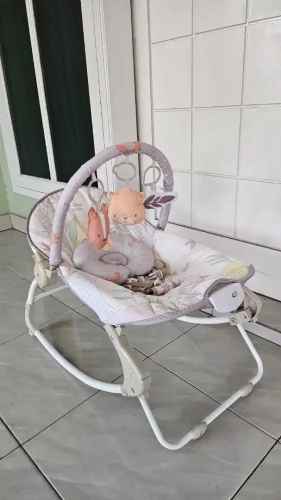 Rocker/bouncer/kursi goyang bayi