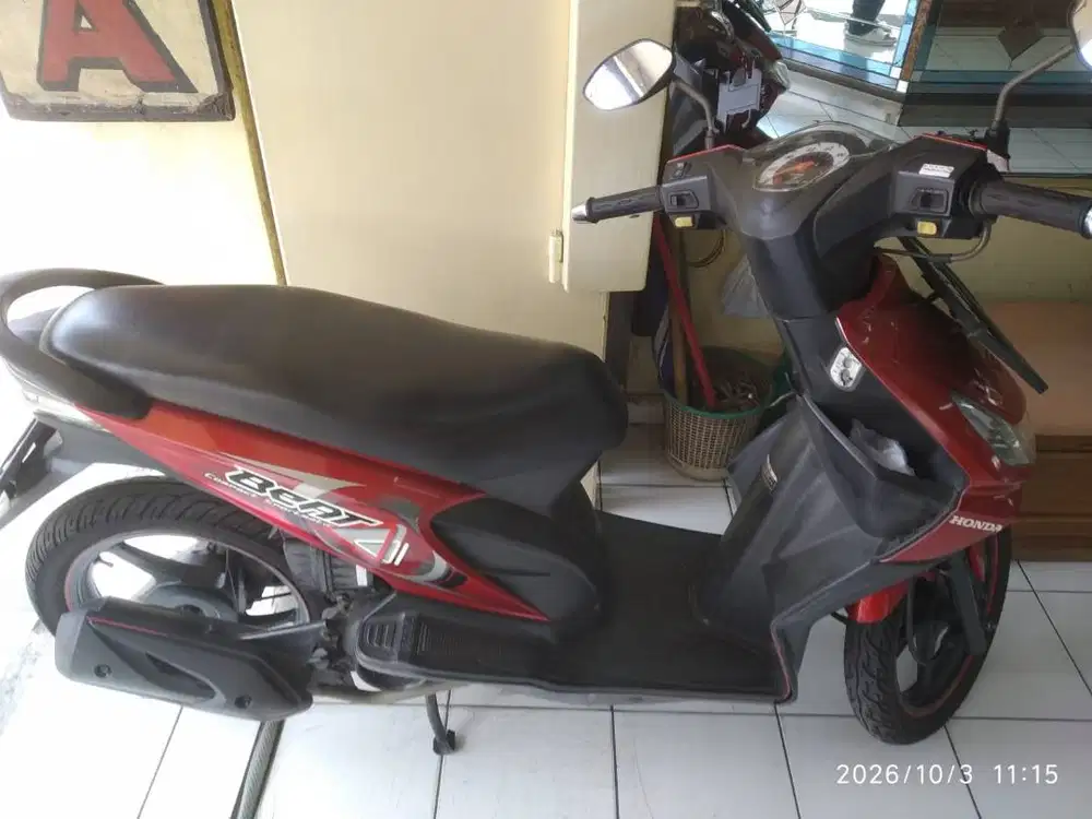 Honda Beat Karbu Merah ORI km rendah