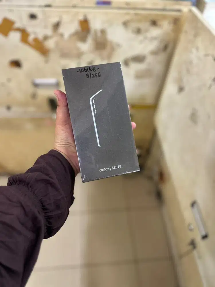 samsung S25fe 8/256 new