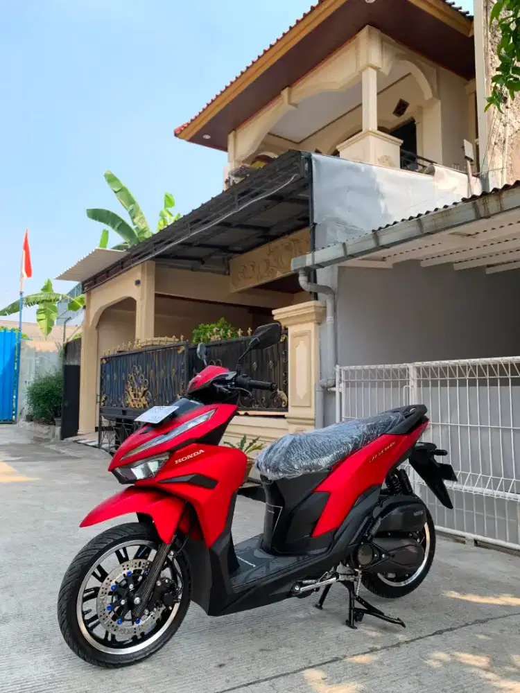 HONDA VARIO 125 GEN 2 2025 KM 1 RB ISTIMEWA