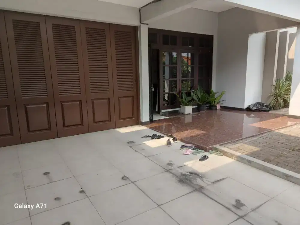Rumah Tenggillis Minimalis 2 lt Bisa Nego Banyak