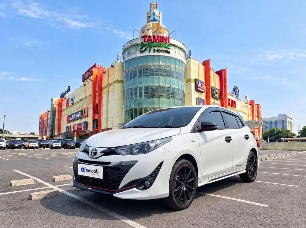 TDP RENDAH - Toyota Yaris 1.5 TRD Sportivo Bensin-AT 2018 Putih CBYEB