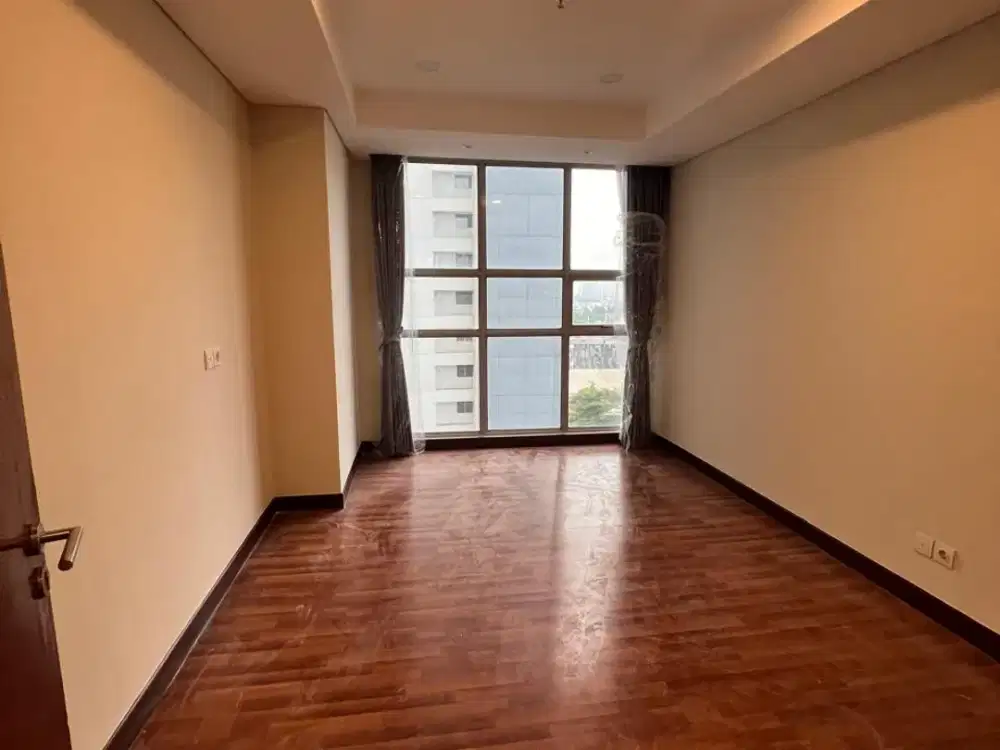 DISEWAKAN APARTEMEN SOMERSET KENCANA PONDOK INDAH, PRIVATE LIFT 3BR
