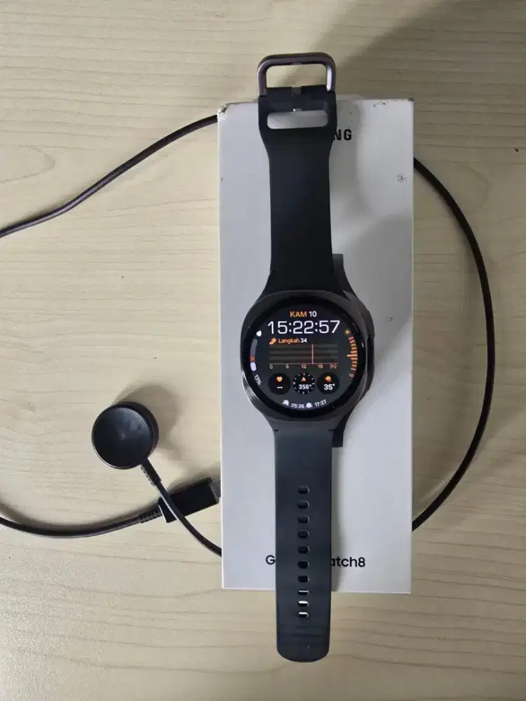 Samsung watch 8. 40 MM. Sein