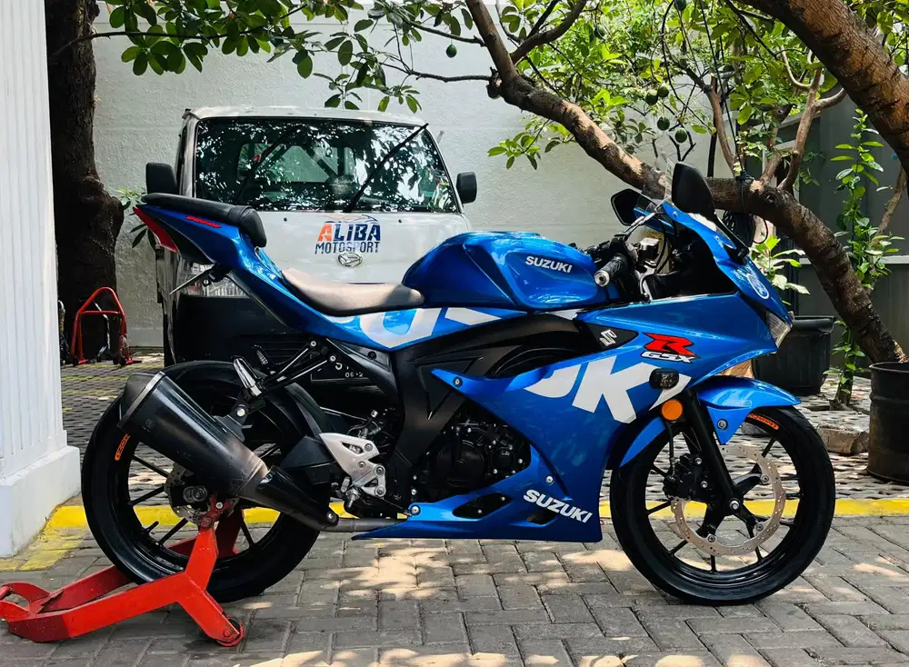 Suzuki gsx 150 R