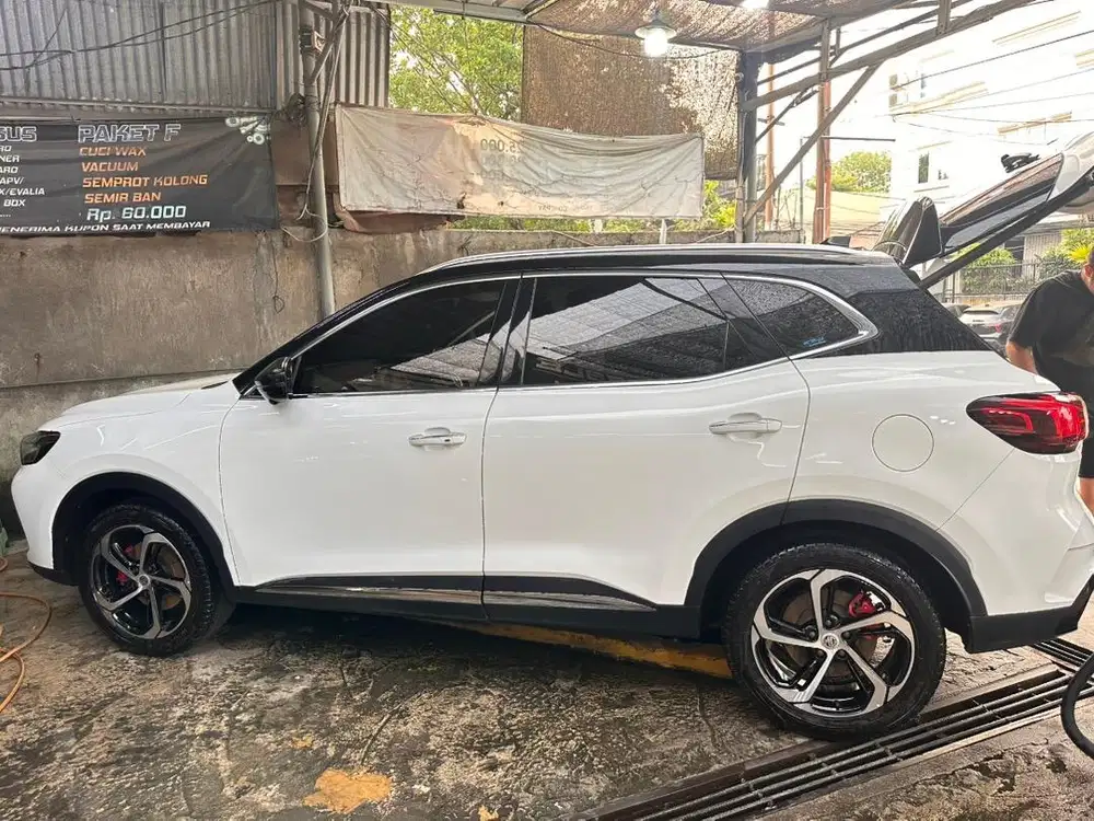 MG HS 2023 Bensin