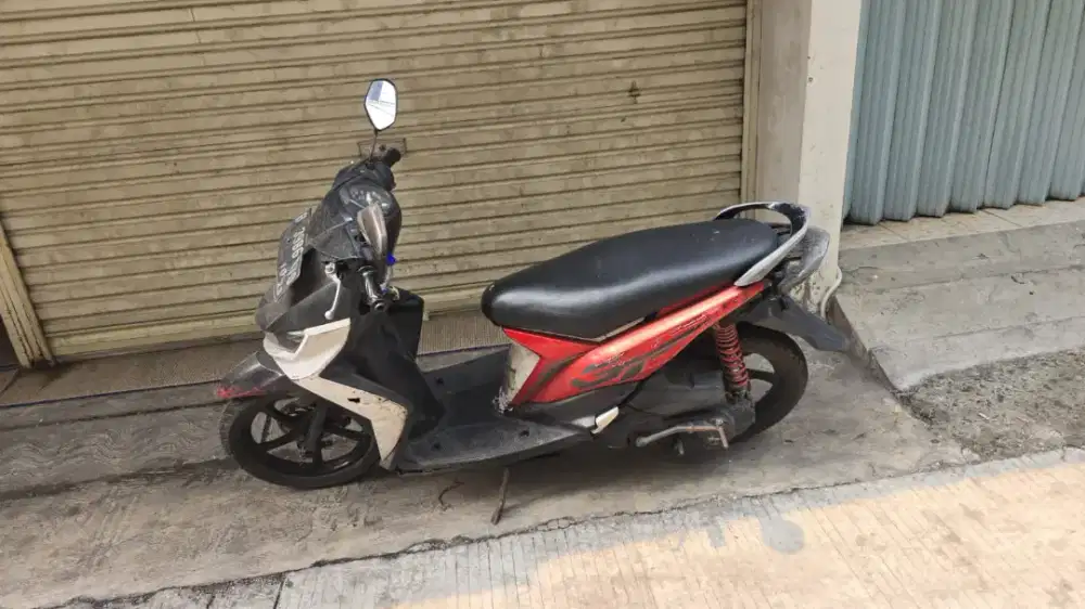 Yamaha Mio GT tahun 2012