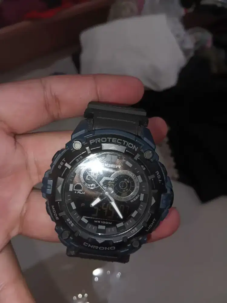 jual jam tangan bekas Eiger Alverstone Watch