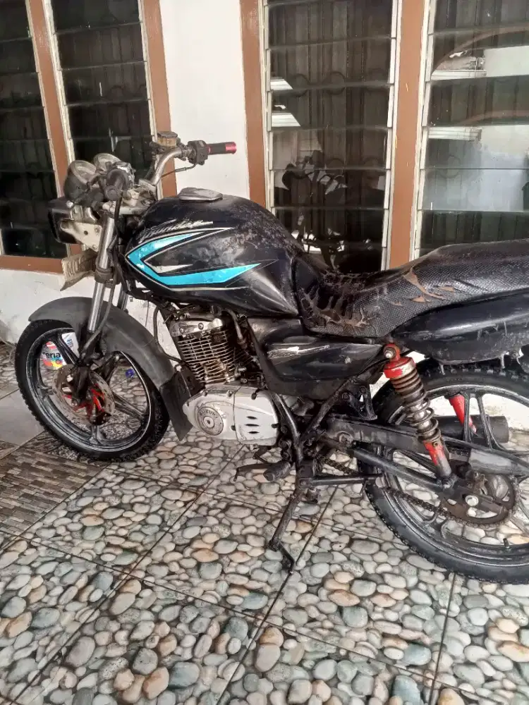 Suzuki Thunder 2006