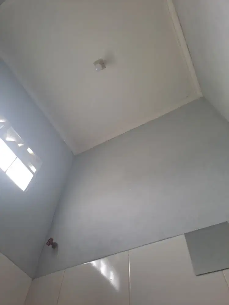 Dibutuhkan asisten rumah tangga dan baby sitter