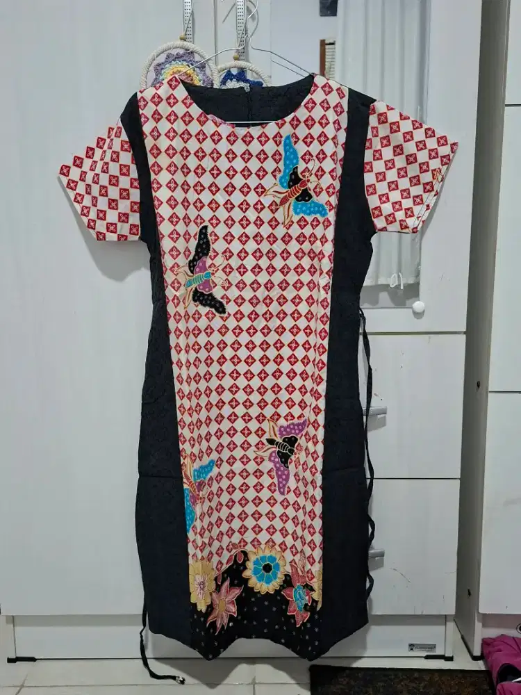 Midi dress batik casual