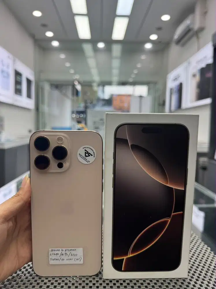 iPhone 16 Pro Max 256Gb Fullset, Ex Garansi Resmi Apple Bea Cukai