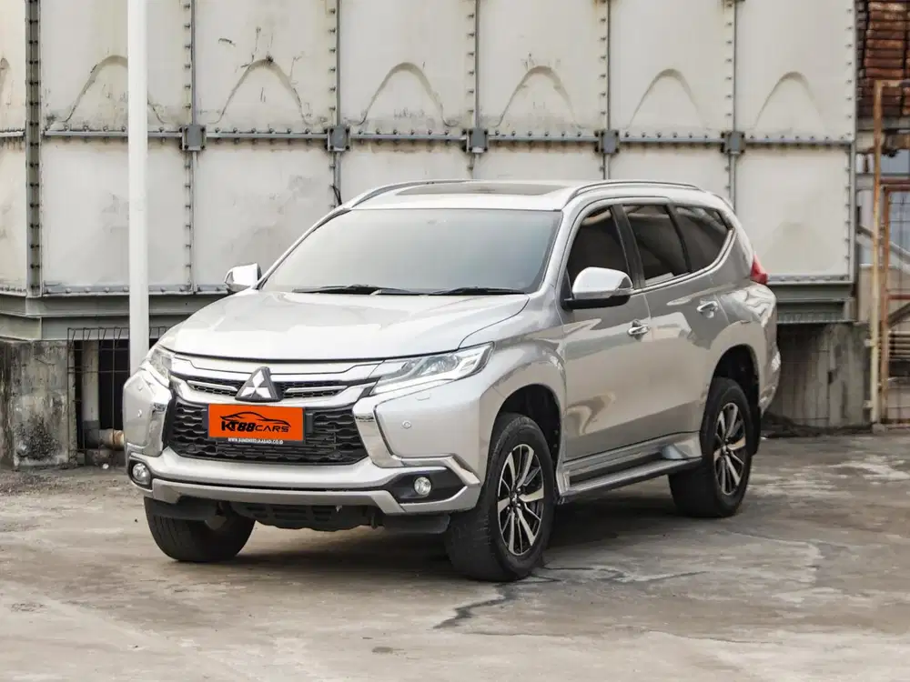 Mitsubishi Pajero Dakar AT 2019 silver ganjil