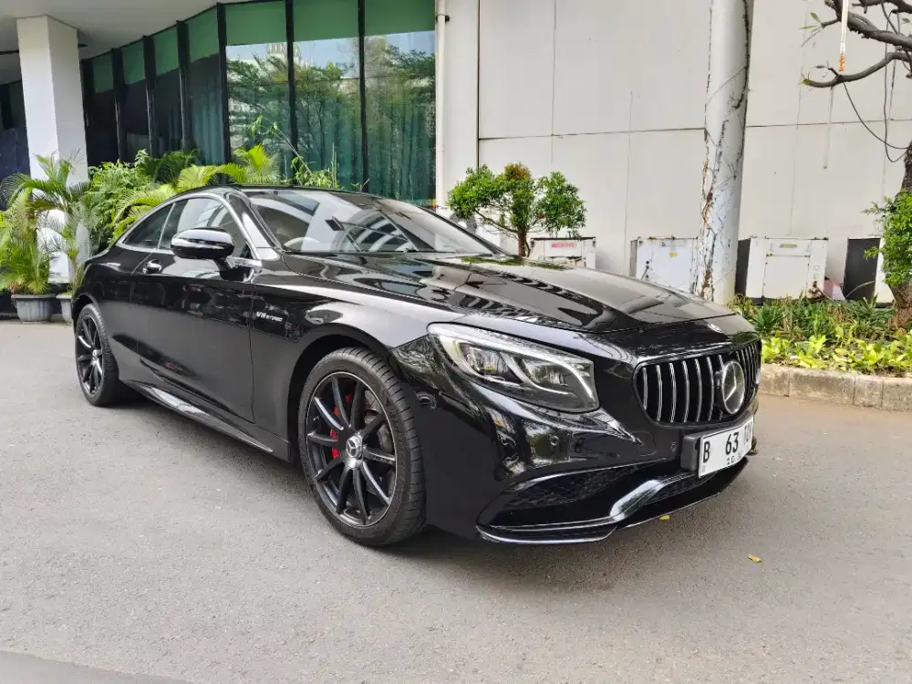 MERCY S63 COUPE AMG C217 AT 2016 BLACK ON BEIGE LOW KM SUPER TOP COND