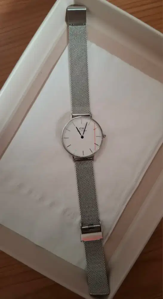 DW watch original
