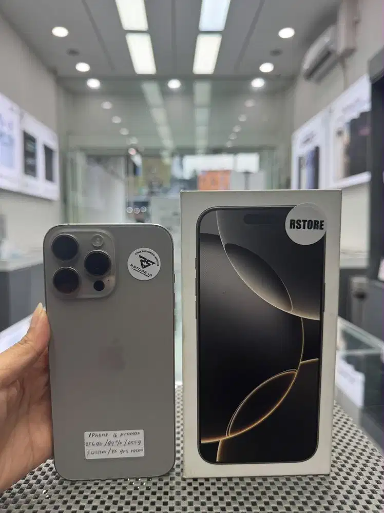 iPhone 16 Pro Max 256Gb Fullset, Ex Garansi Resmi Indonesia