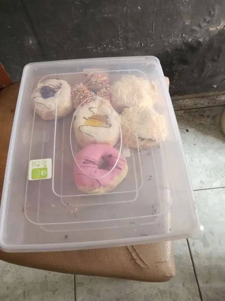 Donat enak empuk