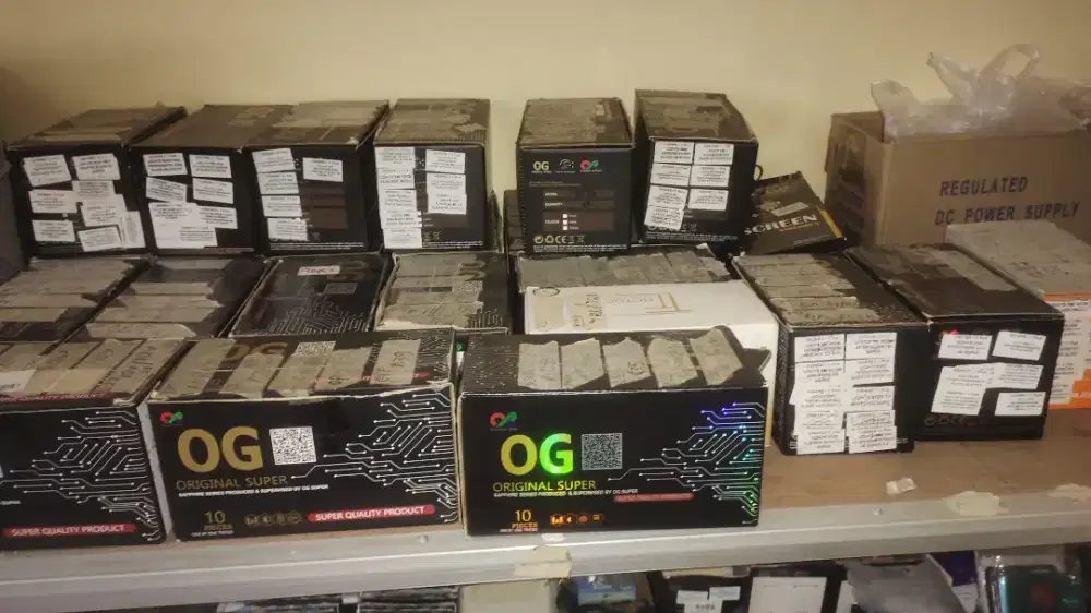 JUAL BERBAGAI LCD HP BARU,BATRE, TOMBOL DALAM DAN LUAR