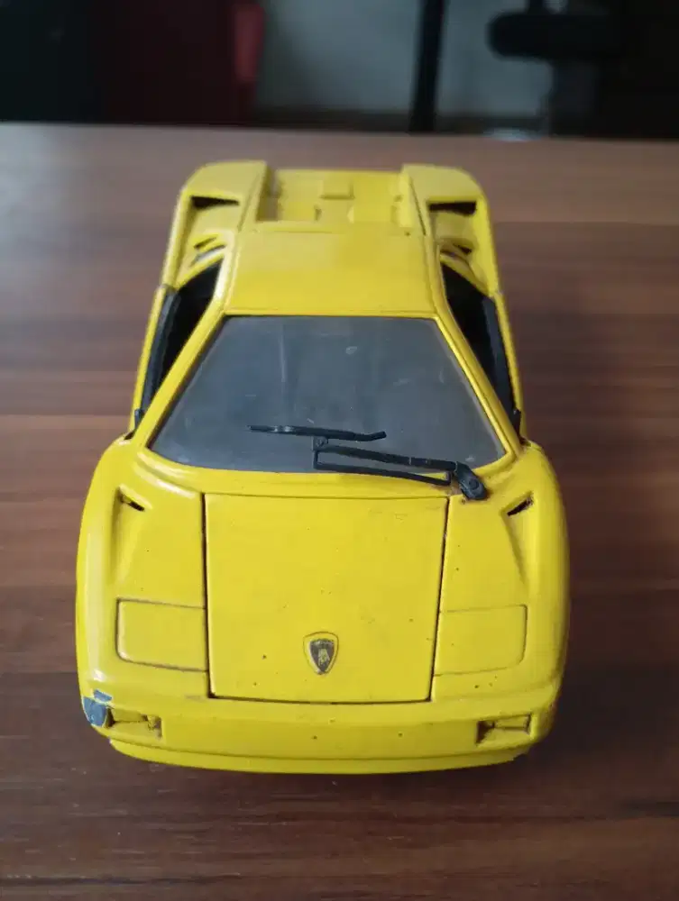 LAMBORGHINI DIABLO