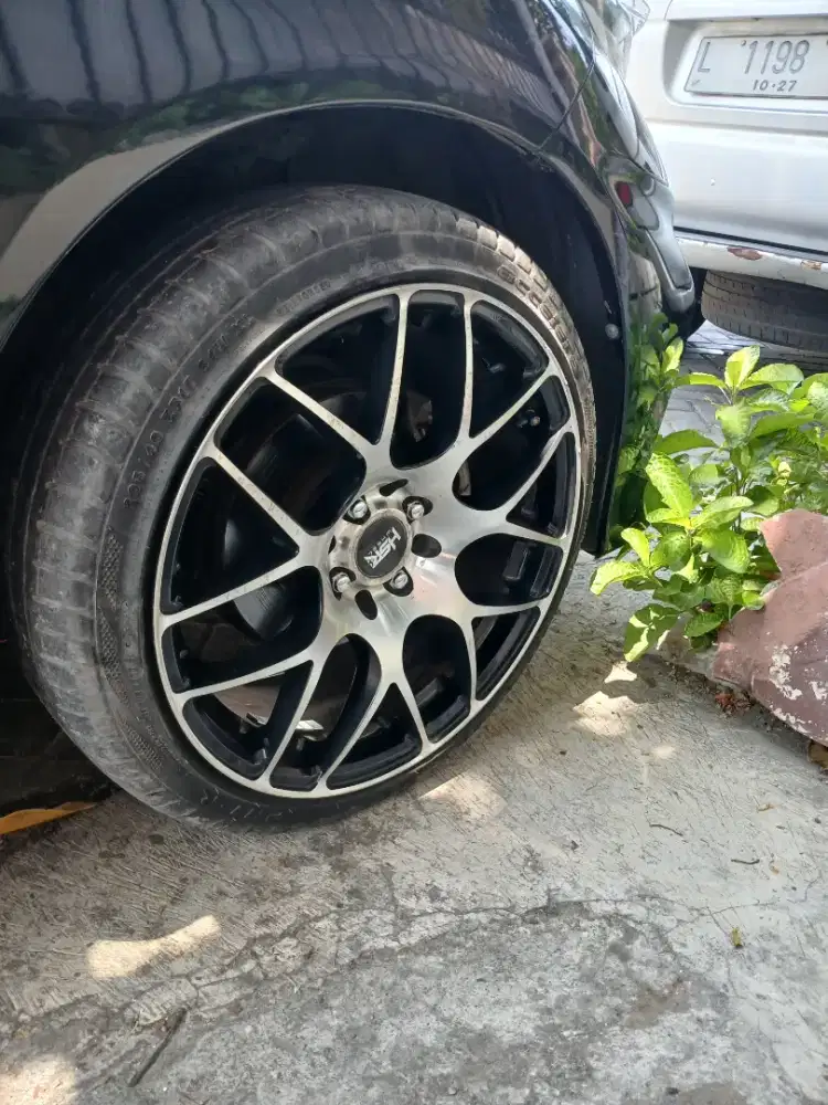 Velg HSR Mandong + Ban Accelera Second Kondisi 90% Siap Pakai