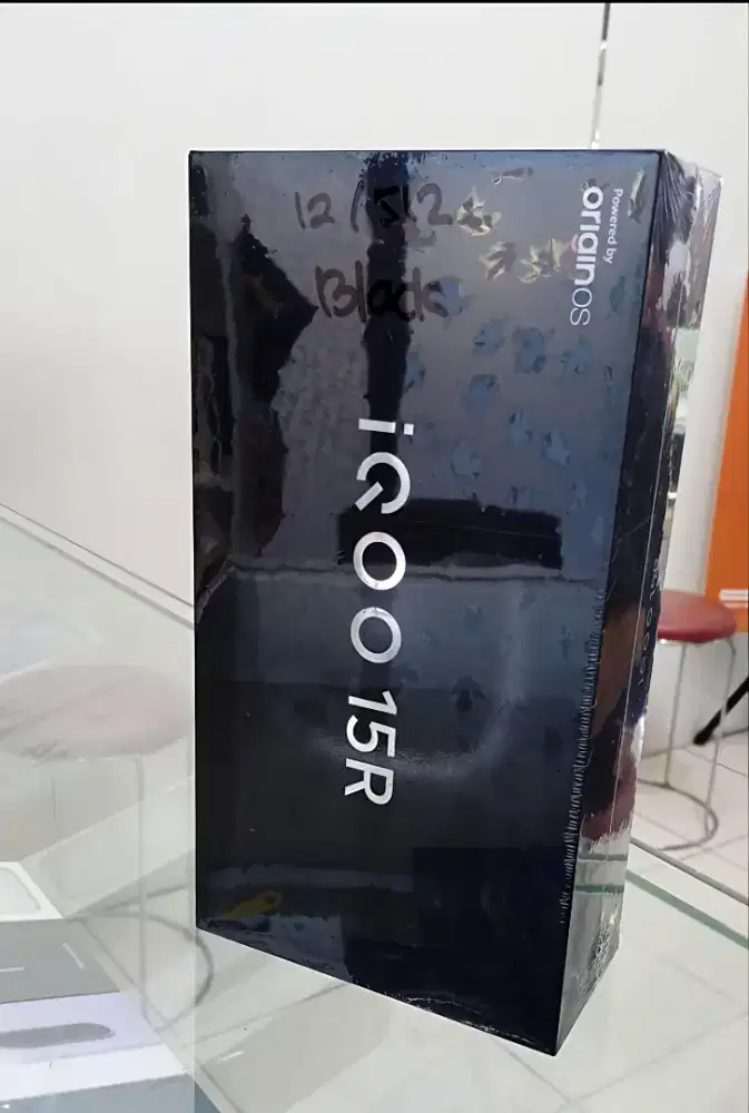 IQOO 15R 12/512gb