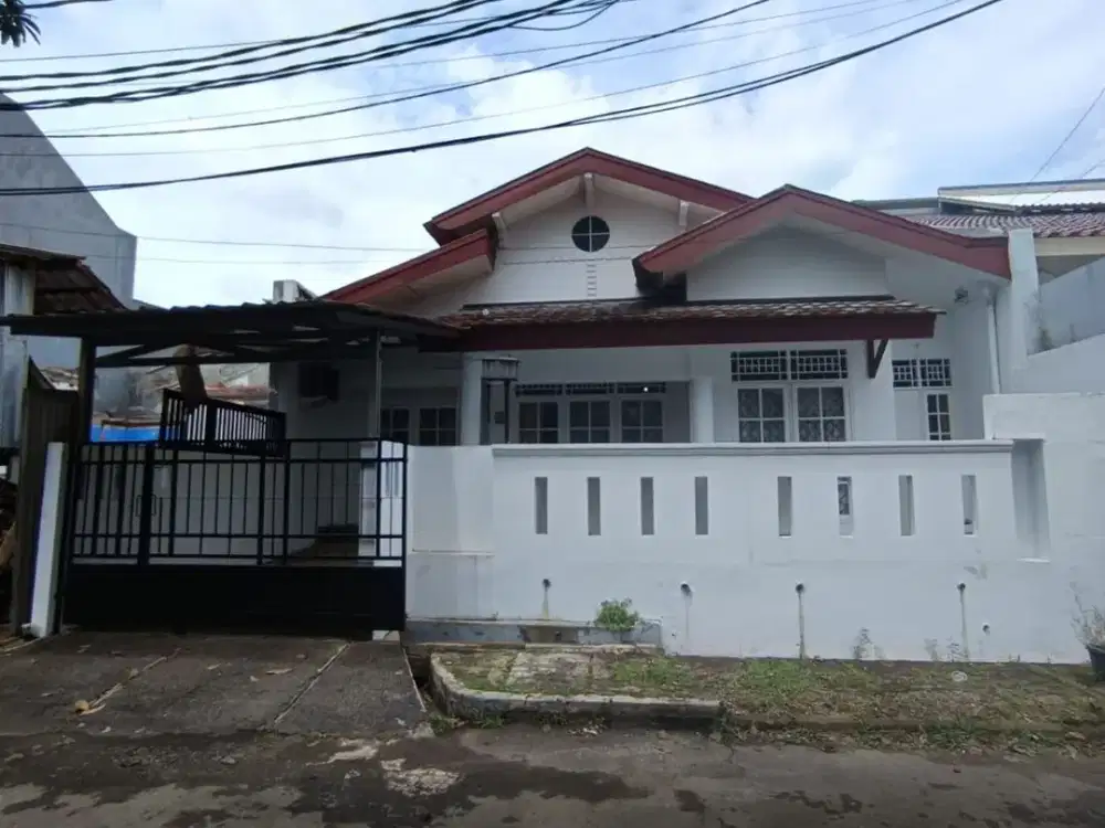 DIJUAL RUMAH SIAP HUNI 1 LANTAI DI SEKTOR 9 BINTARO