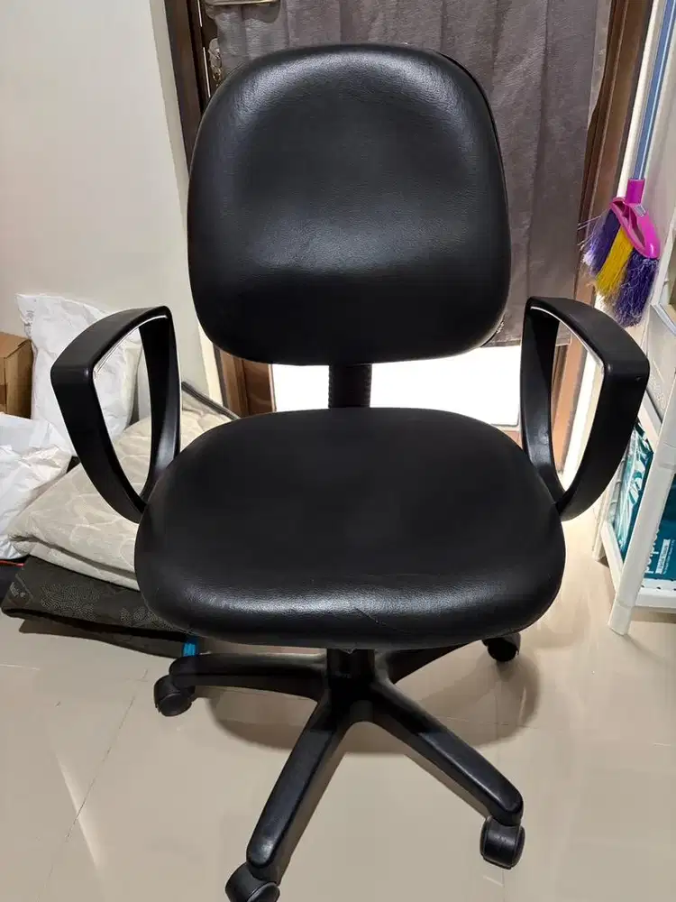 Kursi kantor kerja