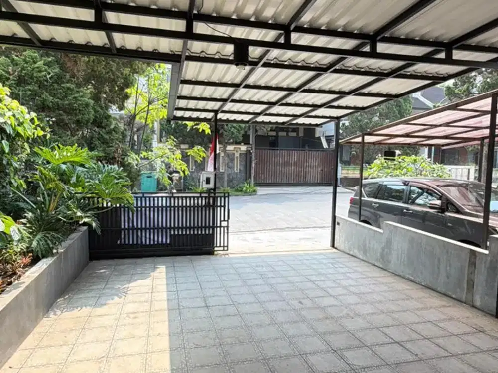 Disewakan Rumah 4 Kamar Tidur Full Furnish, Setraduta Bandung