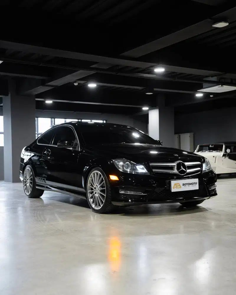 Mercedes-Benz C250 CGI AMG Line Coupe C204 Facelift 2014