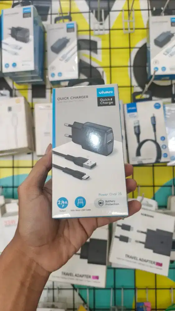 TRAVEL CHARGER TYPE C VIVAN POWER OVAL 2S