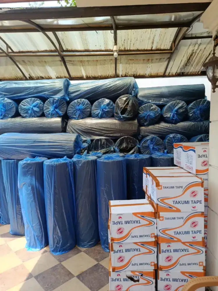 Dibutuhkan pelayan toko plastik cowok