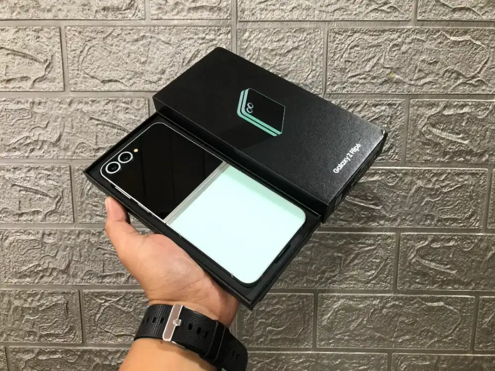 Samsung Z Flip 6 12/256