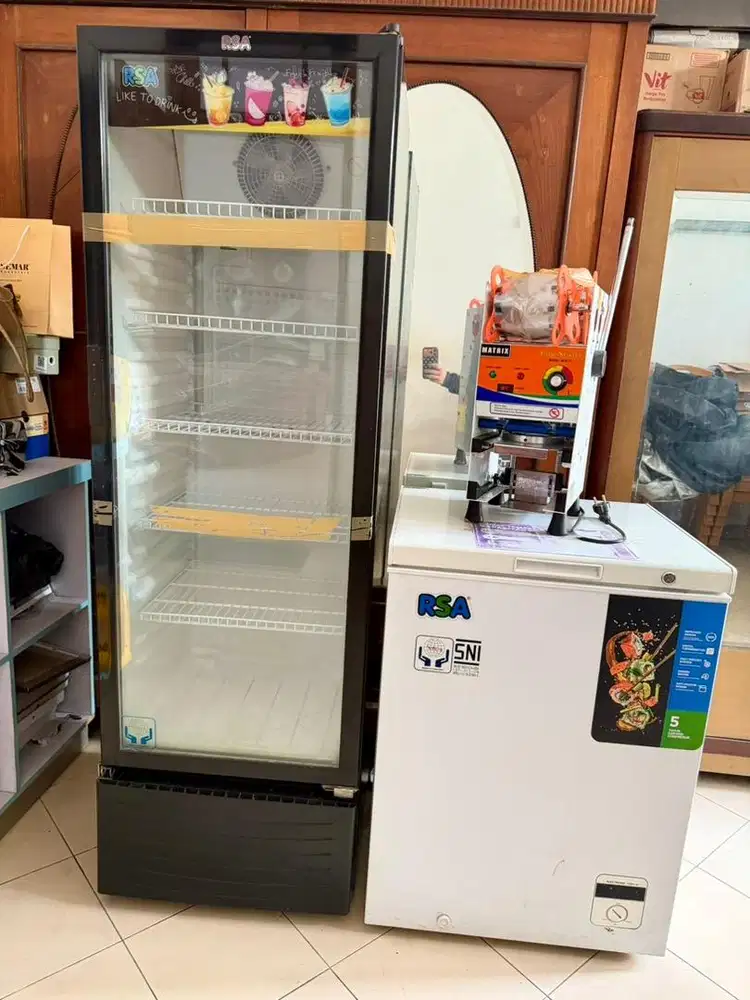 Showcase Freezer Sealer Cup