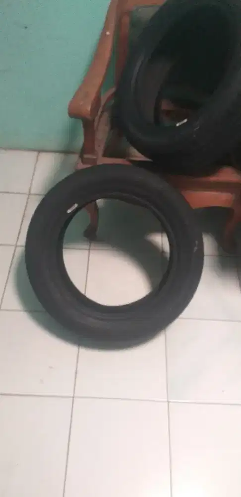 Di jual ban bekas mobil ring 15 175/60