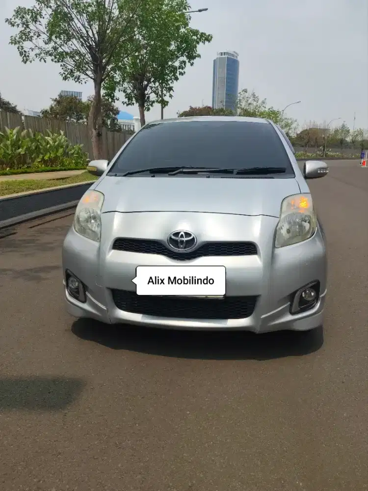 TOYOTA YARIS E Matik 2012 Facelift