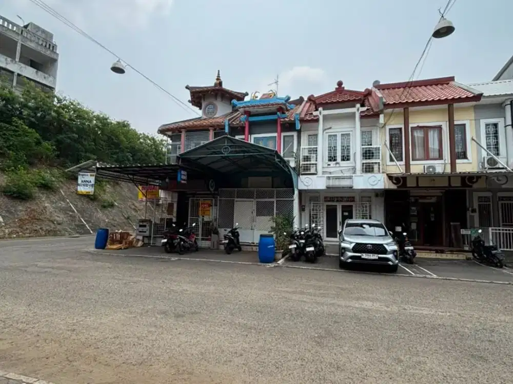 Ruko Gandeng 2 Unit PALING STRATEGIS Di Legenda Wisata Cibubur