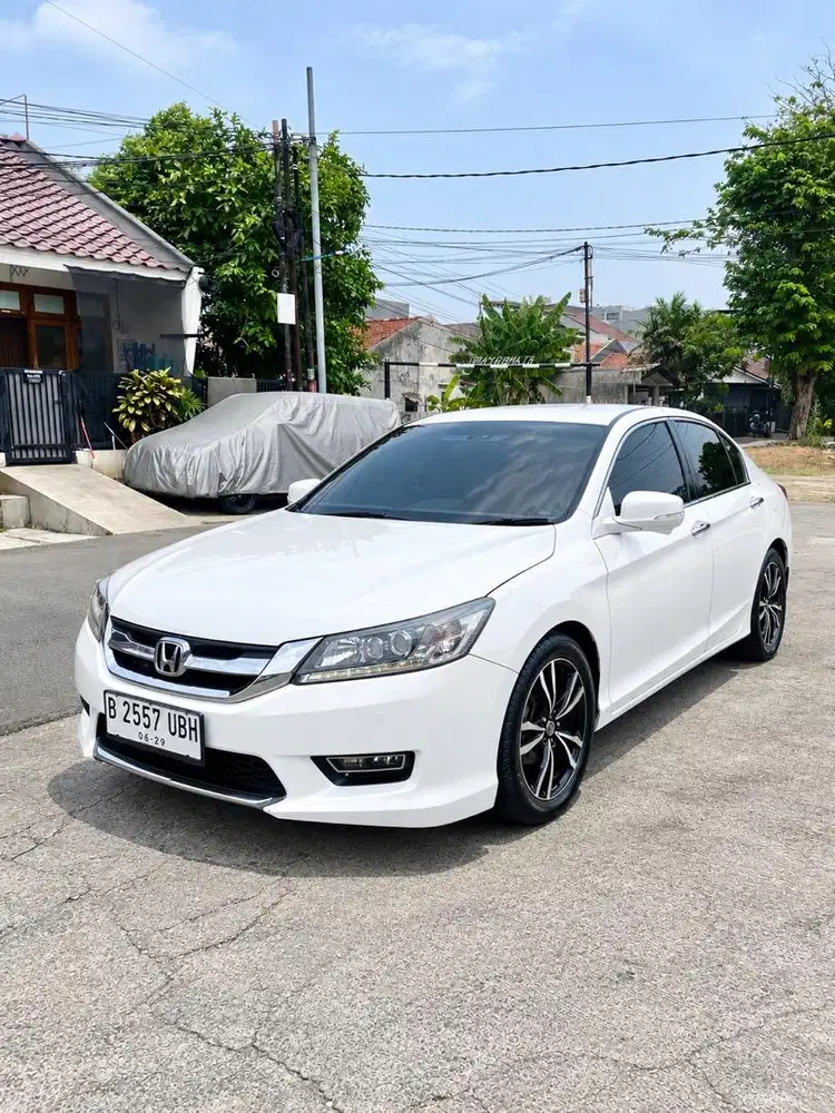 Honda Accord 2.4 Vtil 2014 Bensin