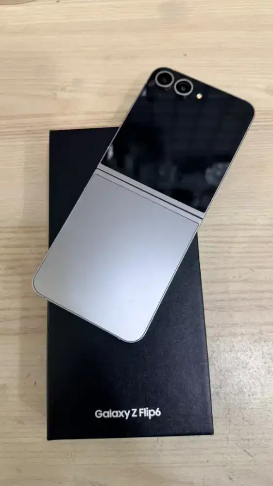Samsung Z Flip 6 12/256Gb ex RESMI
