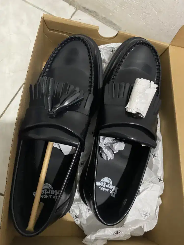 Dr Martens loafers new