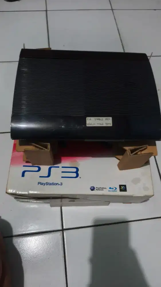 PlayStation 3 (PS3) Super Slim 1TB