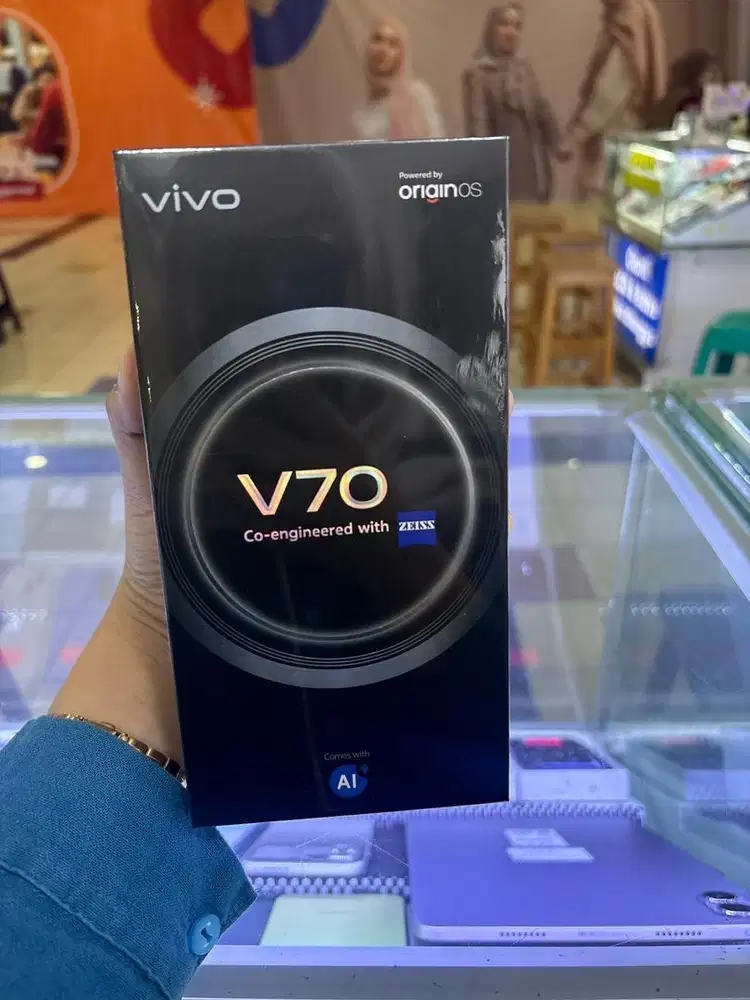 Vivo V 70 5G 8/256 GB